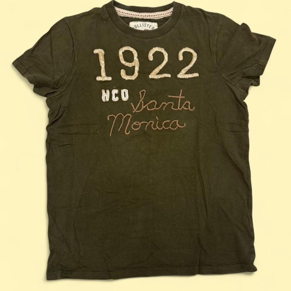 Y2K Vintage Hollister California 1922 HCO Graphic Brown Olive Neutral T-Shirt